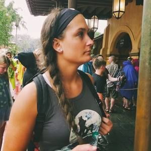 Meet your Posher, Brooke